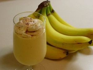 banana yogurt for glowing skin